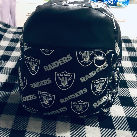 Raiders backpack - Picture 3 of 8